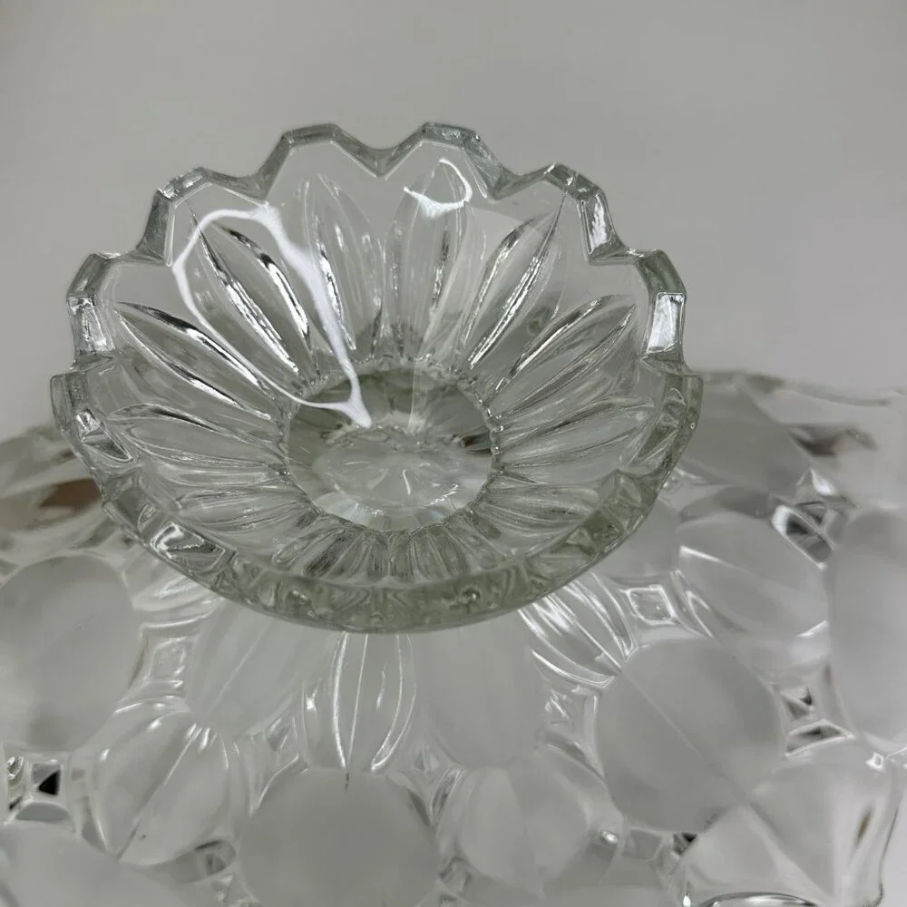 Unbranded vintage clear
